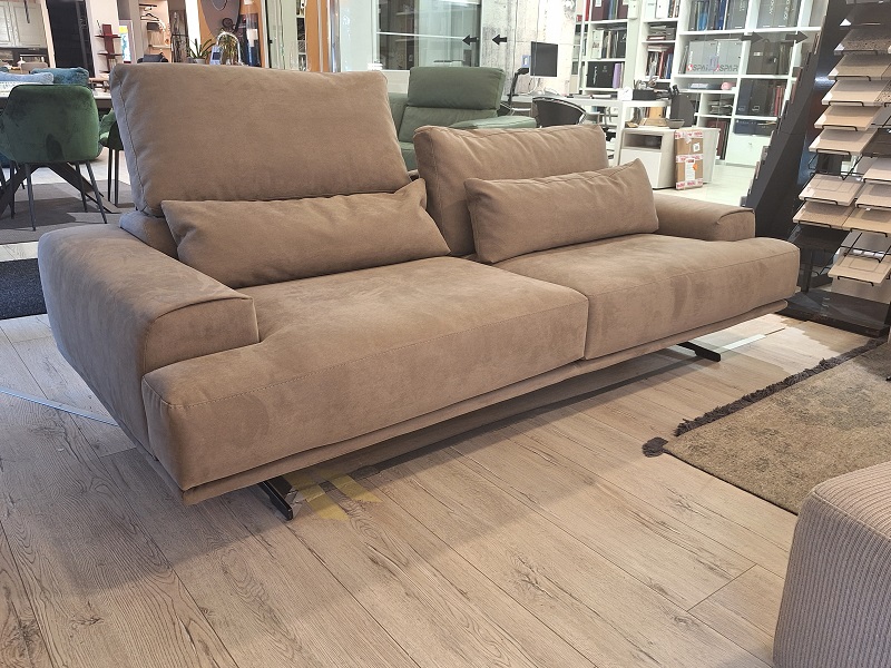 import placeholder for 201879